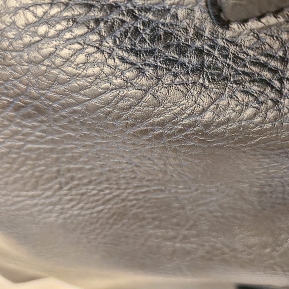 Cornell Shoulder Bag - Picture 9 of 10